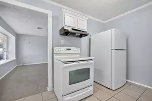 261 Hardwicke Rd, Houston, TX 77060 - Photo 13