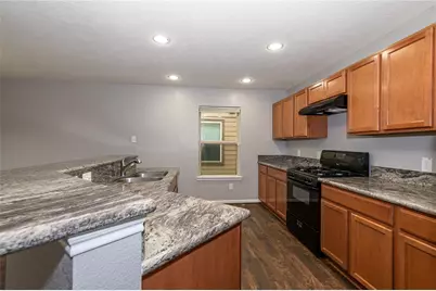2562 Skyview Point Drive, Houston, TX 77047 - Photo 5