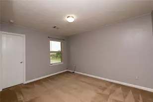 2562 Skyview Point Dr, Houston, TX 77047 - Photo 19