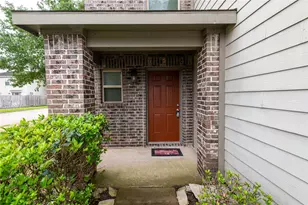2562 Skyview Point Dr, Houston, TX 77047 - Photo 3