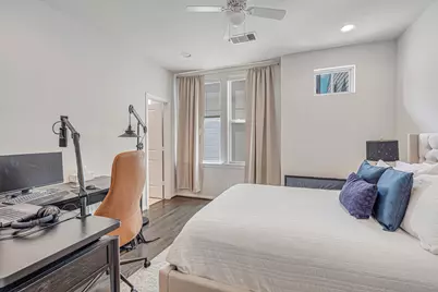 1010 W 24th Street #P, Houston, TX 77008 - Photo 29