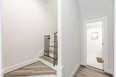 3354 Pinemont Drive, Houston, TX 77018 - Photo 13