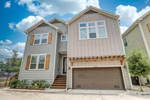 3354 Pinemont Dr, Houston, TX 77018 - Photo 1