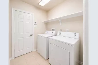 136 Easton Glen Lane, Dickinson, TX 77539 - Photo 11
