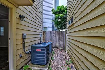 5411 Kansas Street, Houston, TX 77007 - Photo 35