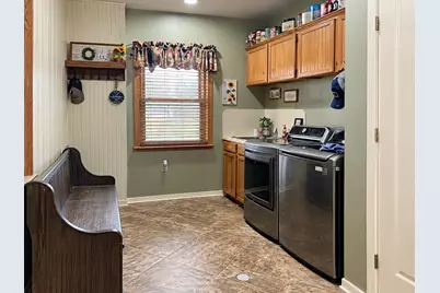 1126 County Road 176, Hallettsville, TX 77964 - Photo 11