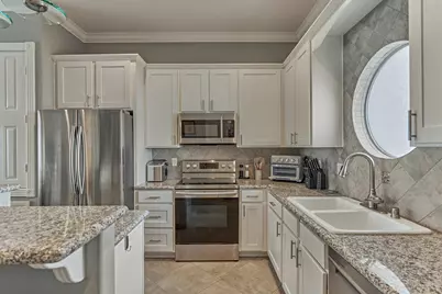 168 Lake Point Boulevard #D103, Montgomery, TX 77356 - Photo 19