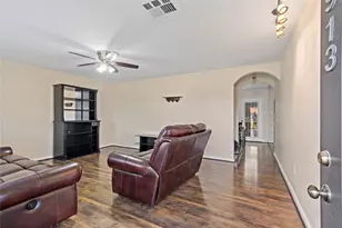 7913 Cook Rd, Houston, TX 77072 - Photo 5