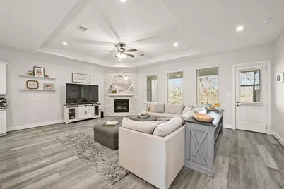 33006 Woodlake Drive, Fulshear, TX 77441 - Photo 13