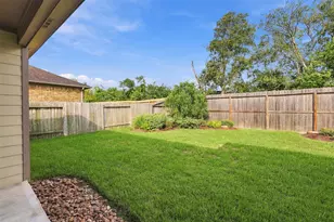 677 Tenuta Ln, League City, TX 77573 - Photo 25