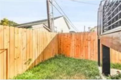 5325 Rue Street, Houston, TX 77033 - Photo 23