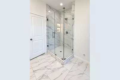 5325 Rue Street, Houston, TX 77033 - Photo 17