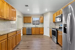 10269 Hwy 90, Bedias, TX 77831 - Photo 7