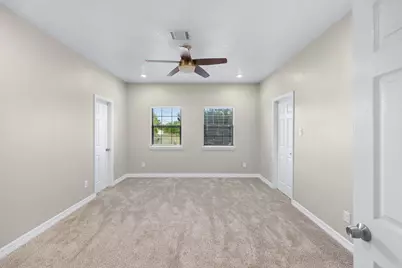 10269 Highway 90, Bedias, TX 77831 - Photo 17
