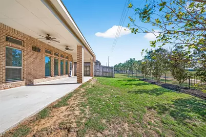 4522 Primrose Valley Lane, Fulshear, TX 77441 - Photo 31