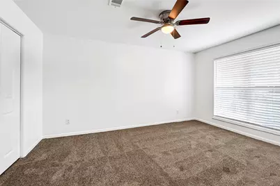 2016 S Houston Road, Pasadena, TX 77502 - Photo 11