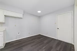 6611 Grandvale Dr, Houston, TX 77072 - Photo 9