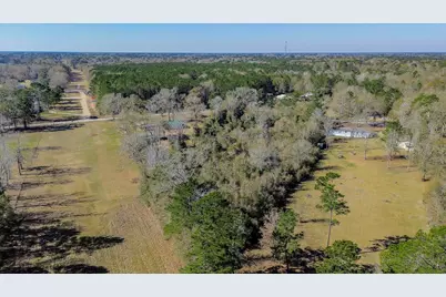 378 County Road 381, Cleveland, TX 77328 - Photo 5
