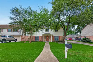 5703 Green Timbers Dr, Humble, TX 77346 - Photo 3