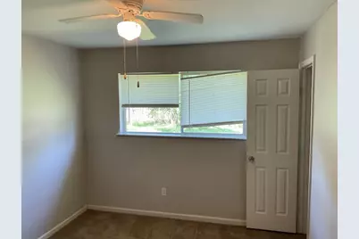 406 Wisteria Street, Richwood, TX 77531 - Photo 9