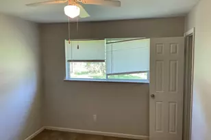 406 Wisteria St, Richwood, TX 77531 - Photo 9