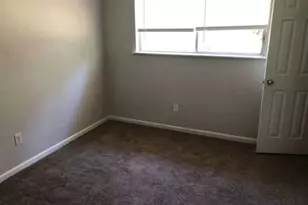 406 Wisteria St, Richwood, TX 77531 - Photo 9