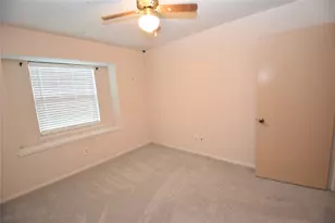 1003 Timber Hill Dr, Conroe, TX 77301 - Photo 21