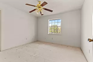 11430 Sagewhite Dr, Houston, TX 77089 - Photo 15