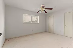 11430 Sagewhite Dr, Houston, TX 77089 - Photo 9