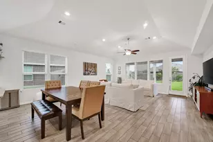 15607 Barton Orchard Ln, Houston, TX 77044 - Photo 7