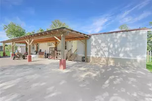 639 Reuben White Dr, Crosby, TX 77532 - Photo 9