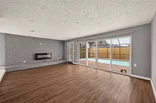 2130 Round Lake Dr, Houston, TX 77077 - Photo 7