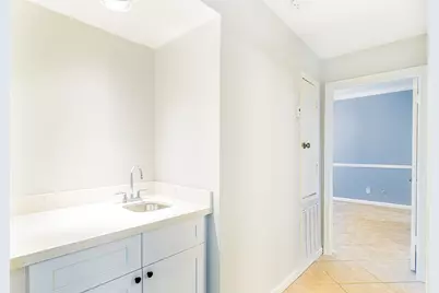 1818 Augusta Drive #27, Houston, TX 77057 - Photo 11