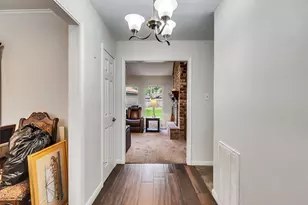 3017 Inwood Dr, Dickinson, TX 77539 - Photo 11