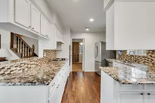 3017 Inwood Dr, Dickinson, TX 77539 - Photo 19