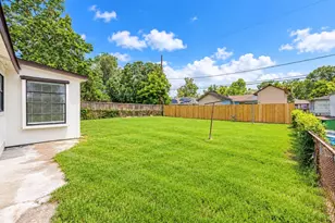 5618 Southbrook St, Houston, TX 77033 - Photo 23
