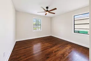 5618 Southbrook St, Houston, TX 77033 - Photo 15