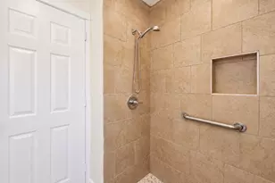 5618 Southbrook St, Houston, TX 77033 - Photo 19