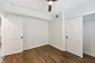 415 Fairview Ave, Houston, TX 77006 - Photo 3