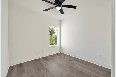 7957 Booker Street #A/B, Houston, TX 77028 - Photo 9