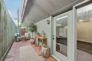 1122 Autrey St, Houston, TX 77006 - Photo 5