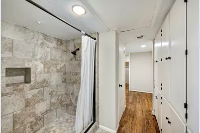 1122 Autrey Street #5, Houston, TX 77006 - Photo 15