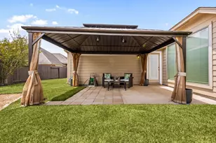 13018 Idle Water Ln, Houston, TX 77044 - Photo 31