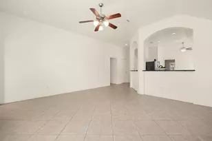 13018 Idle Water Ln, Houston, TX 77044 - Photo 9