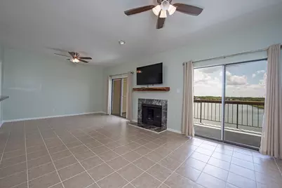 18809 Egret Bay Boulevard #127, Webster, TX 77058 - Photo 11