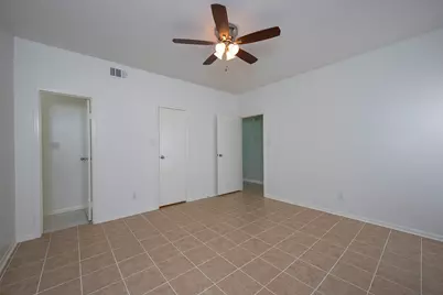 18809 Egret Bay Boulevard #127, Webster, TX 77058 - Photo 29