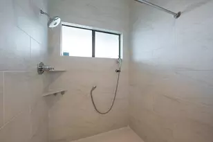 18809 Egret Bay Blvd, Webster, TX 77058 - Photo 25