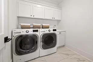 435 W 23rd St, Houston, TX 77008 - Photo 29