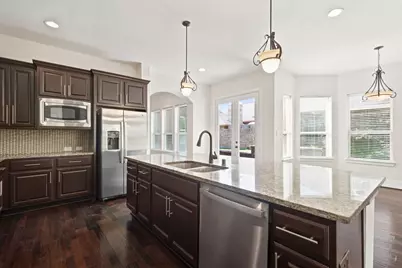 6 Sleeping Colt Place, The Woodlands, TX 77389 - Photo 11