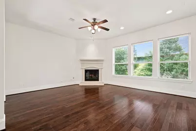6 Sleeping Colt Place, The Woodlands, TX 77389 - Photo 13